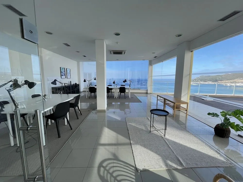 Cliffs Apartment - Astonishing bay view