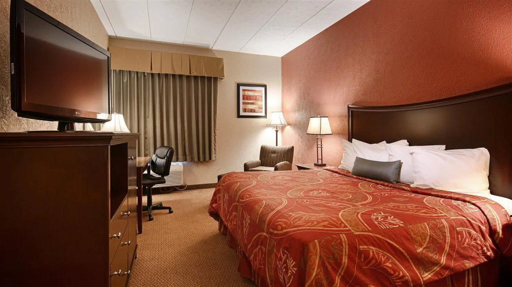 Best Western PLUS Caldwell Inn