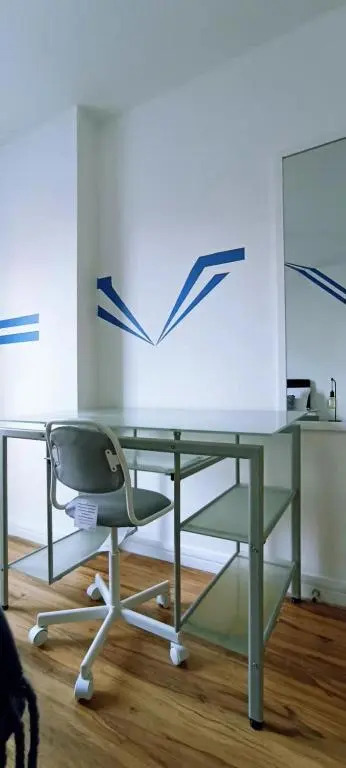 Blue Escape--Lovely 2beds 1bath with free parking