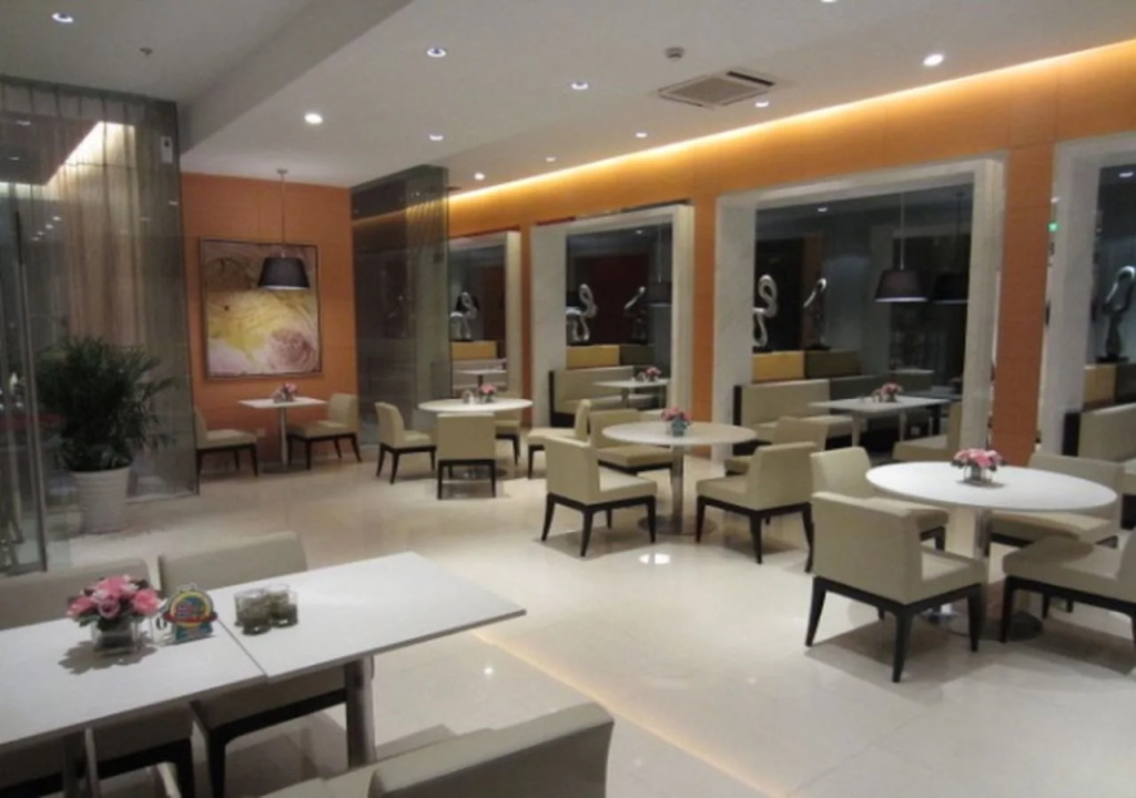 Jinjiang Inn Hongqiao Huqingping Highway Second