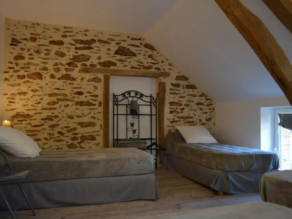Gîte familial au calme avec grand jardin, balnéo et loisirs nautiques à proximité - FR-1-591-134