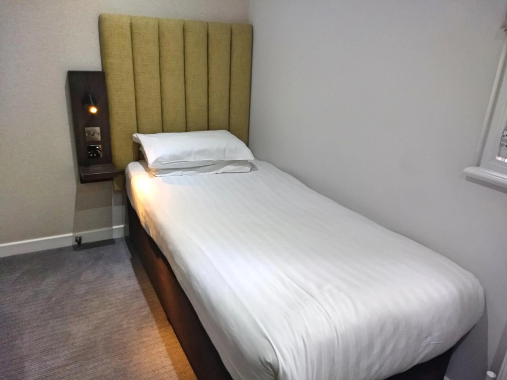 Garden Court Hotel