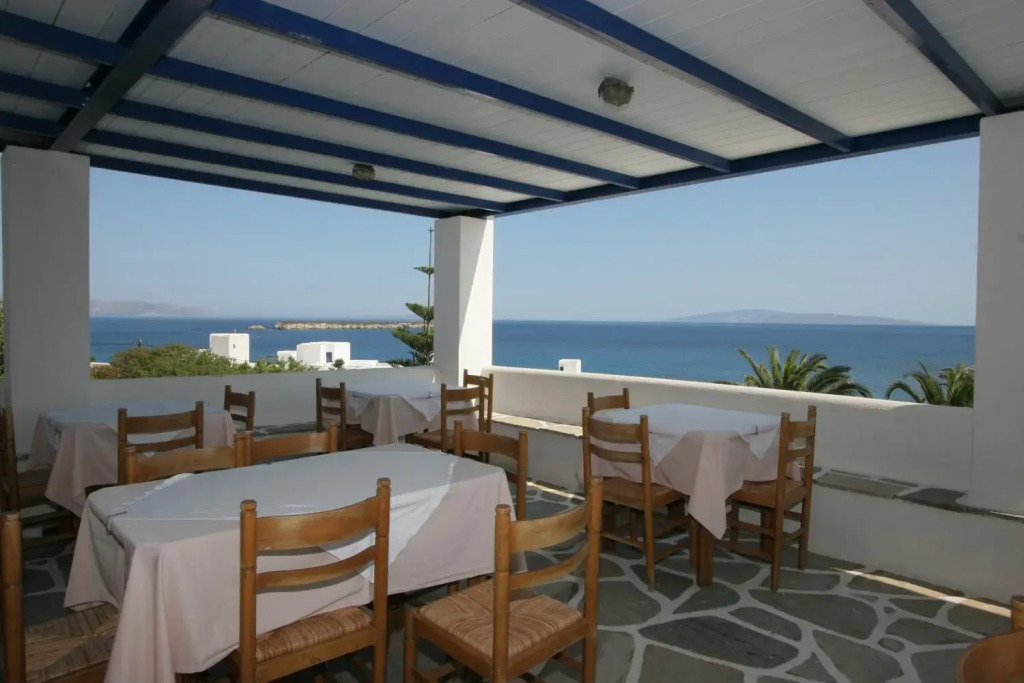 Silver Rocks Hotel