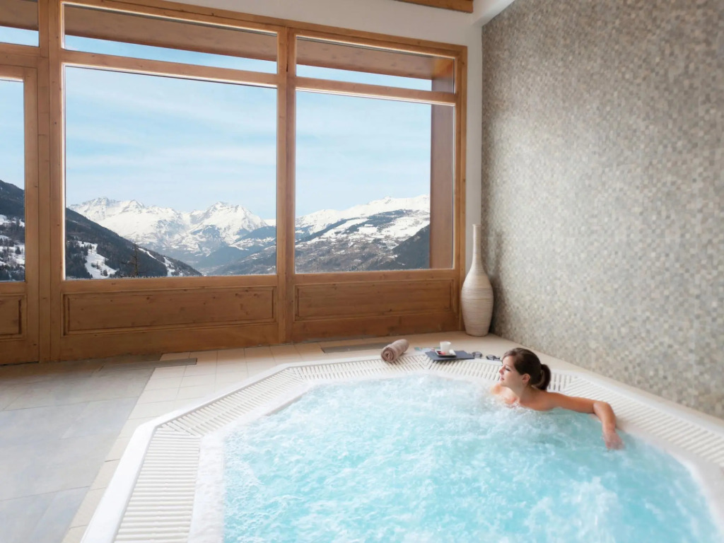 Modern apartment near the ski lift in an authentic village