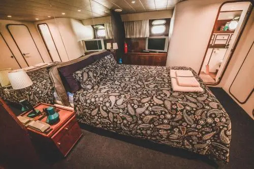 Motor Yacht Boatel