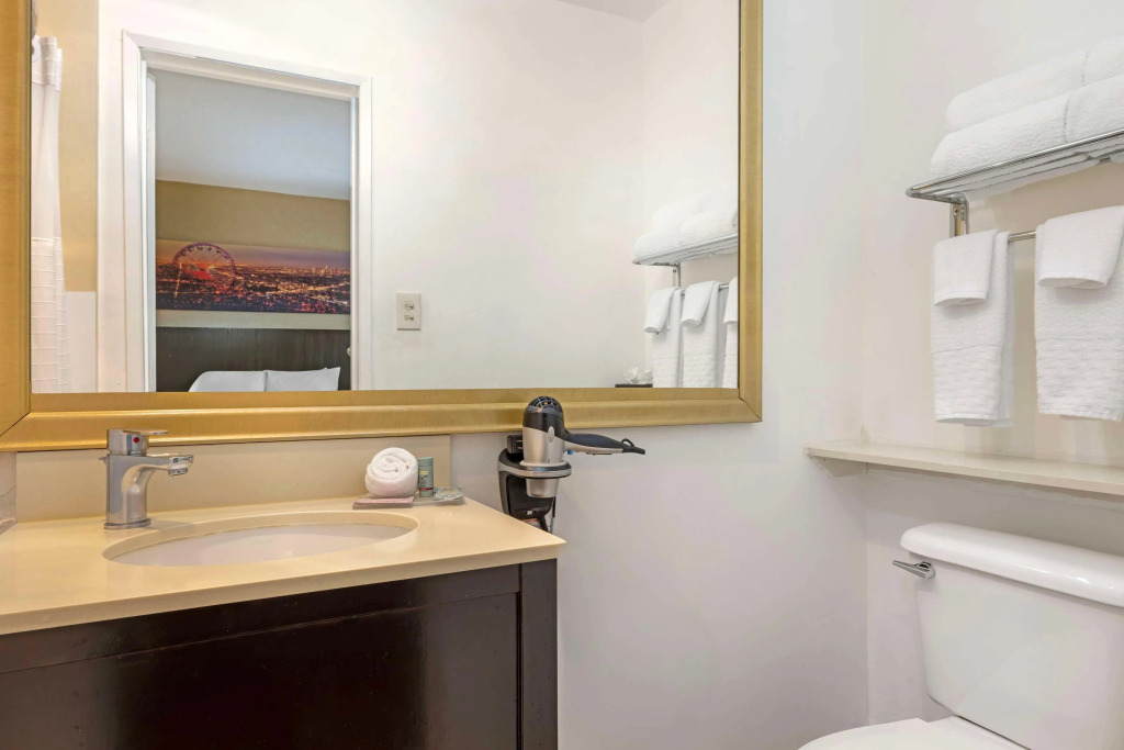 Best Western Royal Palace Inn & Suites