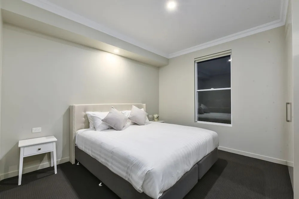 Aloha Central Luxury Apartments