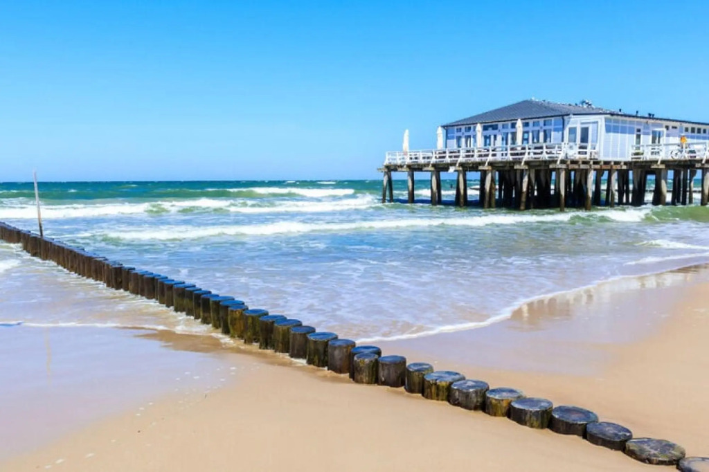 Comfortable apartment for 2 persons directly by the sea, Ustronie Morskie