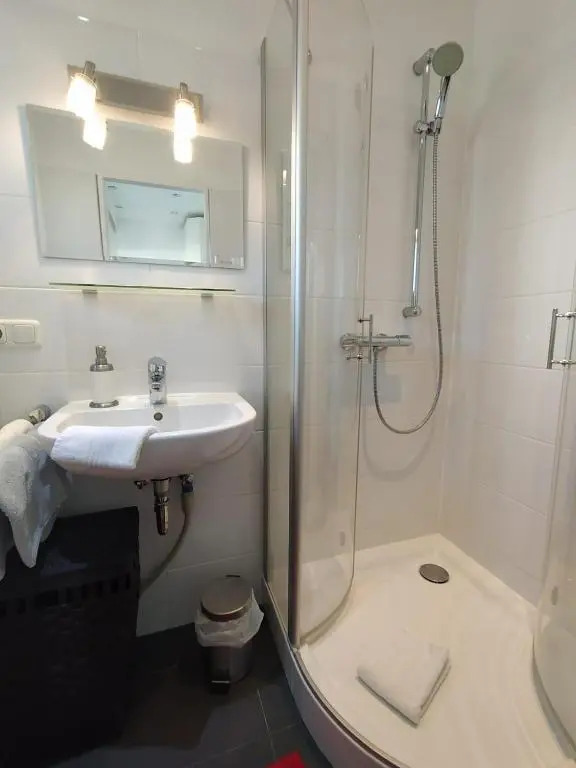 Gl Town Apartment