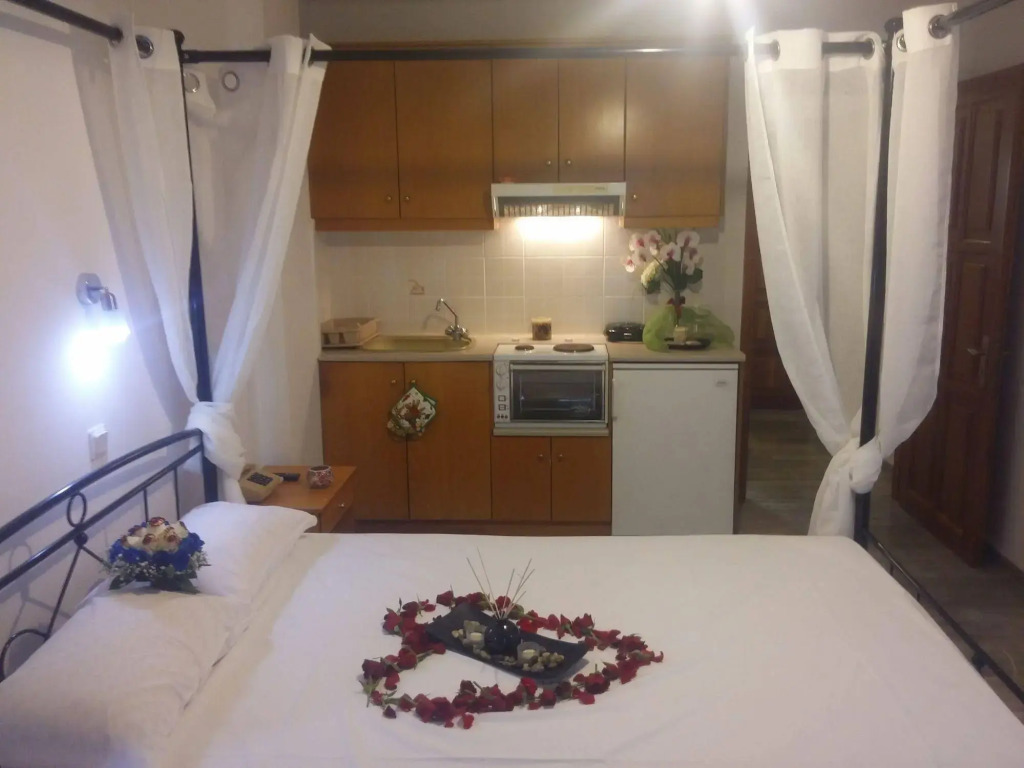 Stellatos House