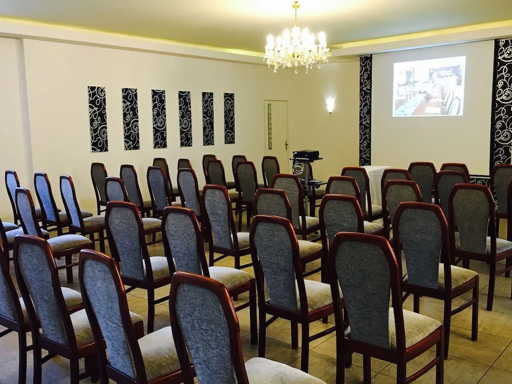 Hotel & Restaurant Hessischer Hof