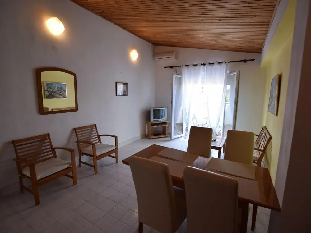 Comfortable Apartment With Balcony Near the Beach