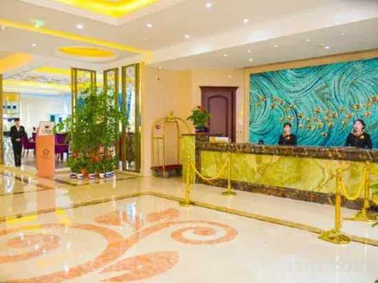 Exquisite Hotel