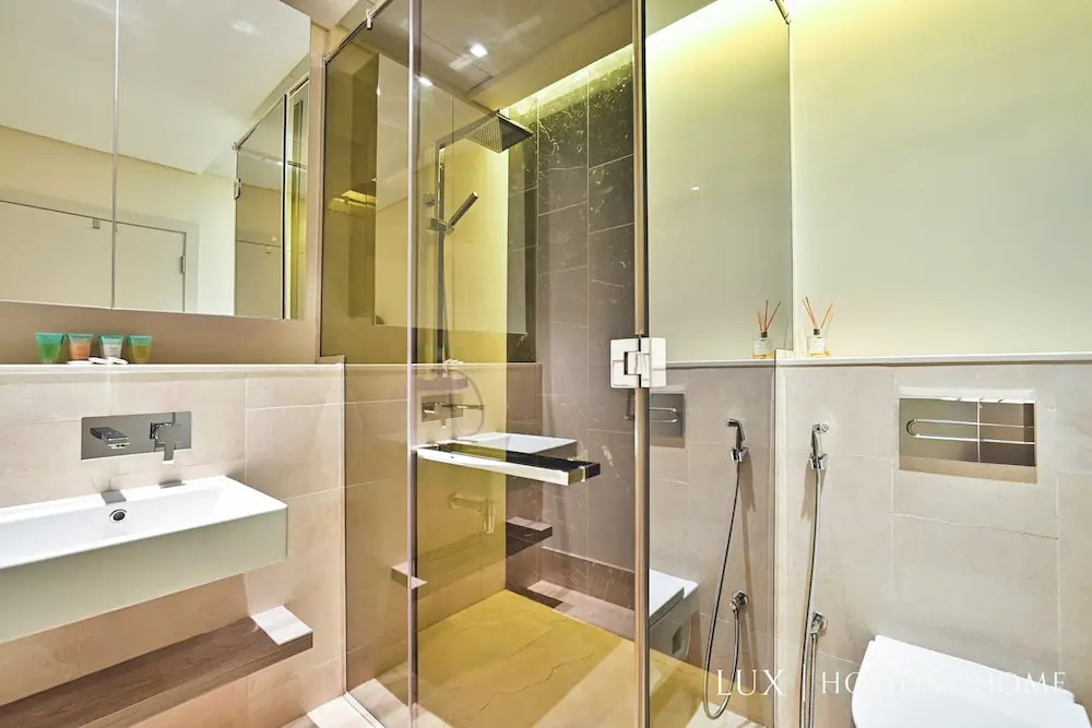 LUX The Elegant Palm Beach Suite