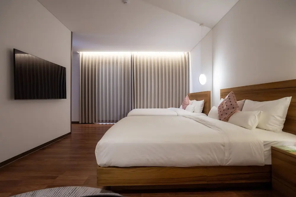 Luel Hotel