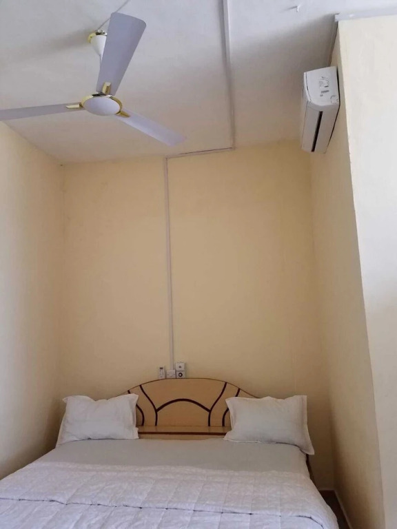 Bright Hotel & Suites