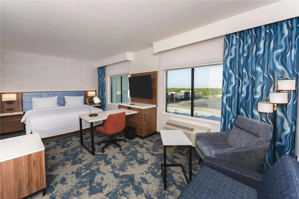 Hampton Inn & Suites Irving Hwy 183