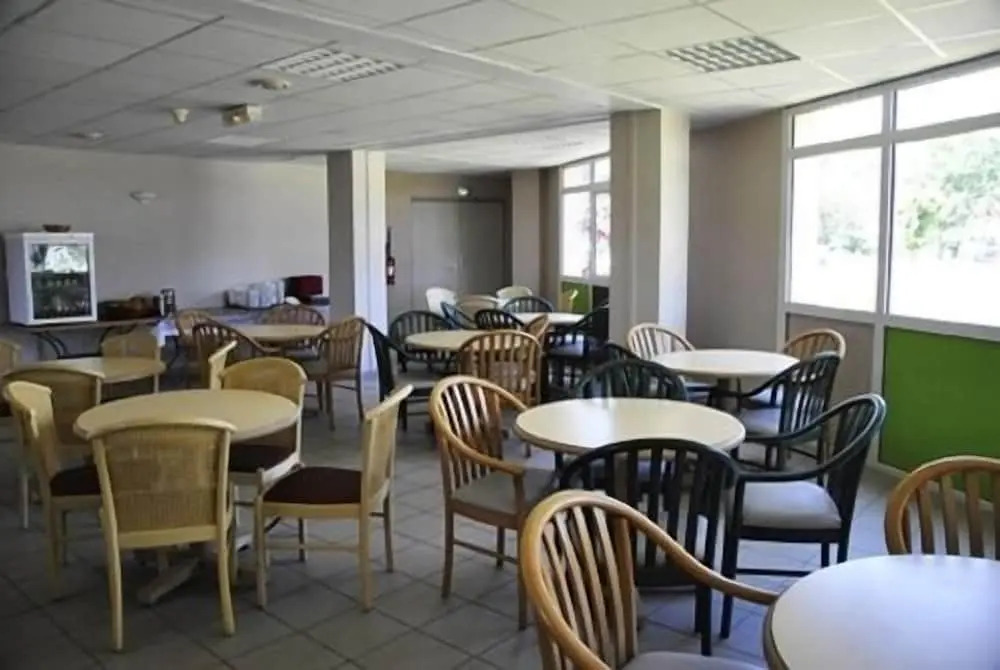 Le Relais de Port d'Albret - Hostel