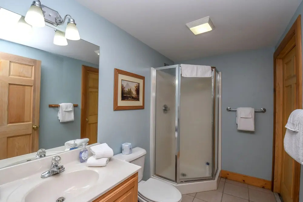 McKenzies Mountain 7 Bedroom House