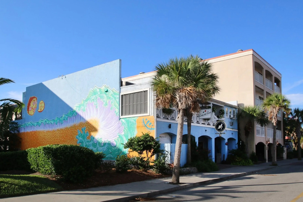 4 36th Avenue by Avantstay Chef's Kitchen, Rooftop & Pool!