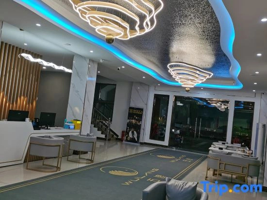 Lingshui Guanhai Resort Hotel