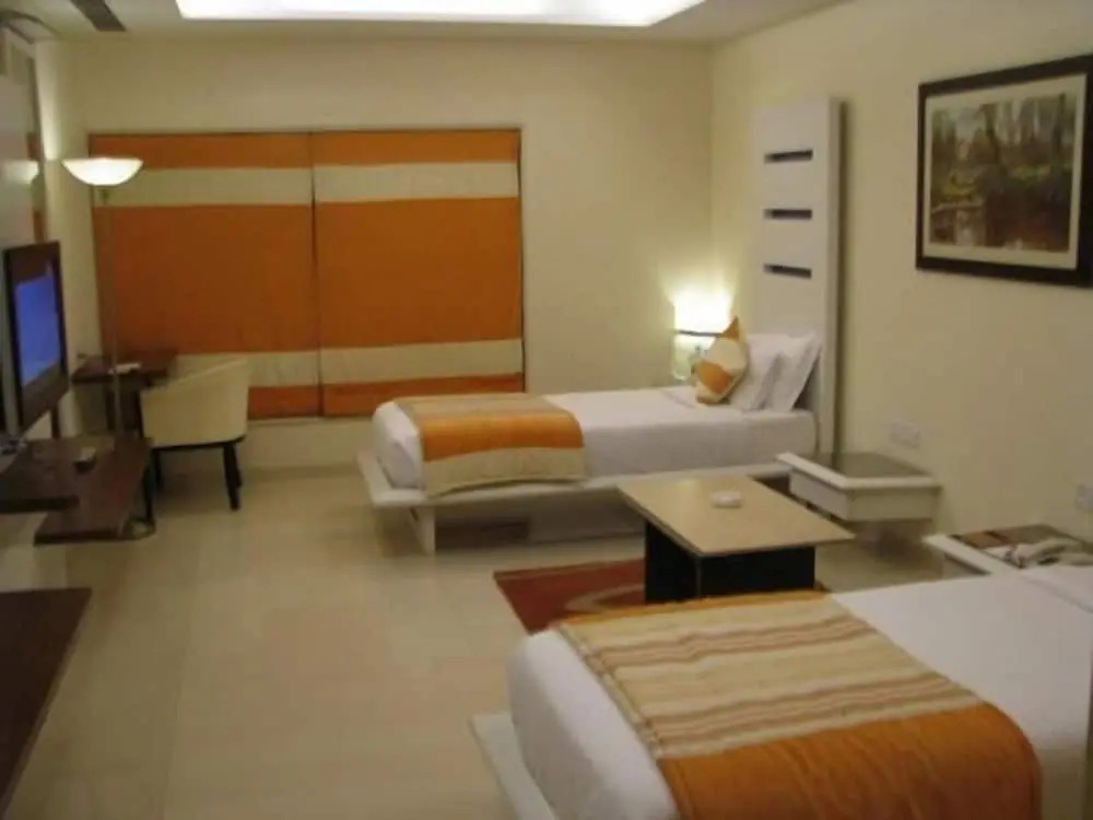 Vivanta Thane