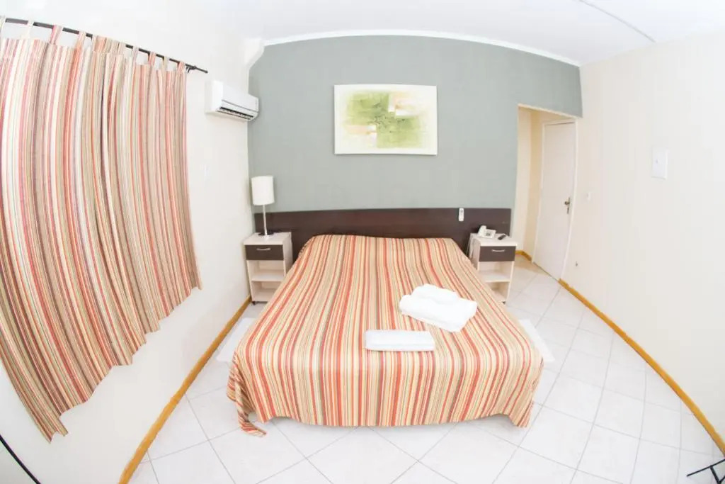 Plaza Dutra Hotel