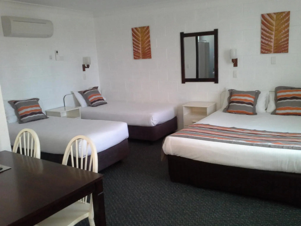 Hideaway Motor Inn