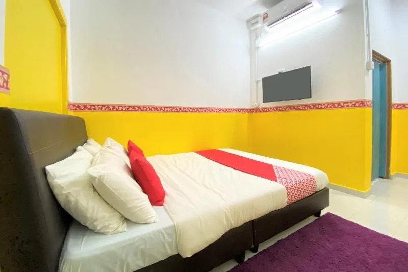 OYO 90176 Dcruz Sunrise Villa