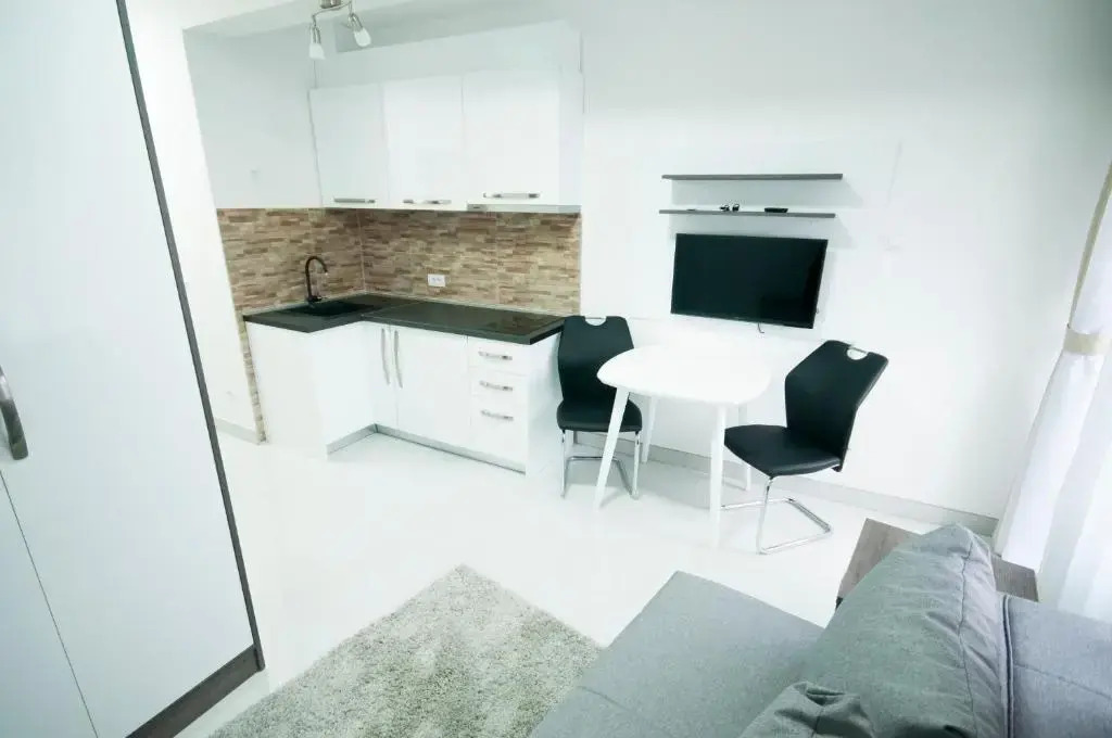 Apartments Budimlija
