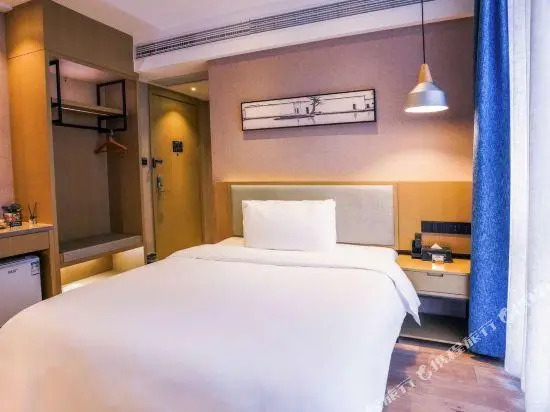 Qiwu Hotel