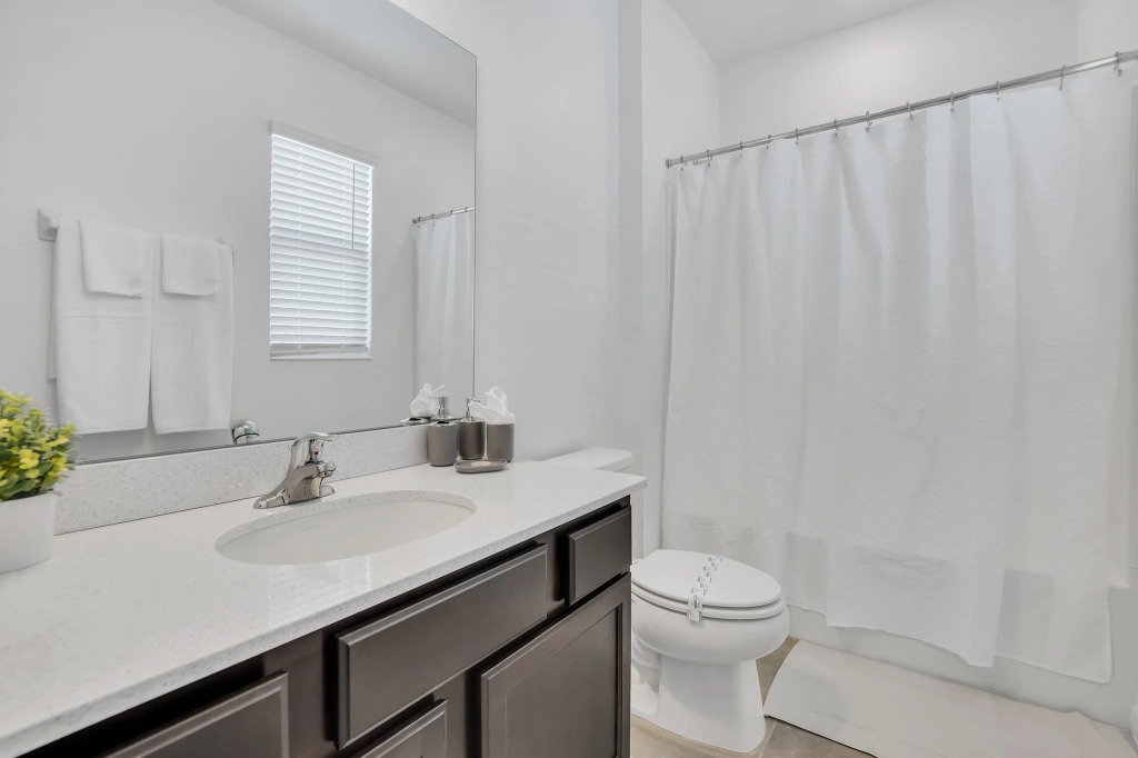 2505SHANTI, Kissimmee, US