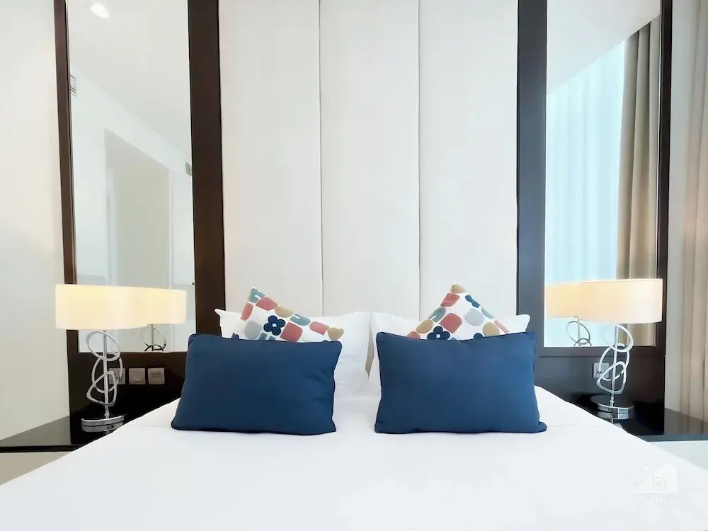 Cozy 1b With Balcony in Business Bay