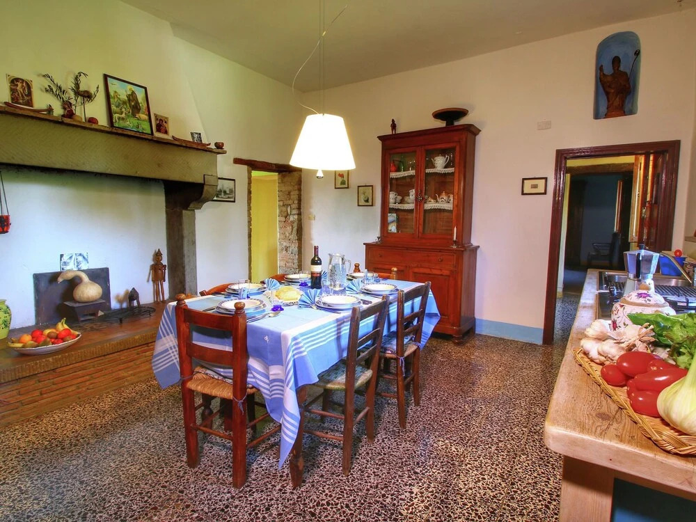 Holiday Home in Anghiari With Garden, Parking, Barbecue