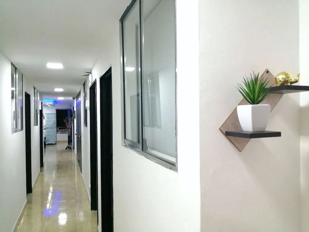 Persea Hotel - sports bar