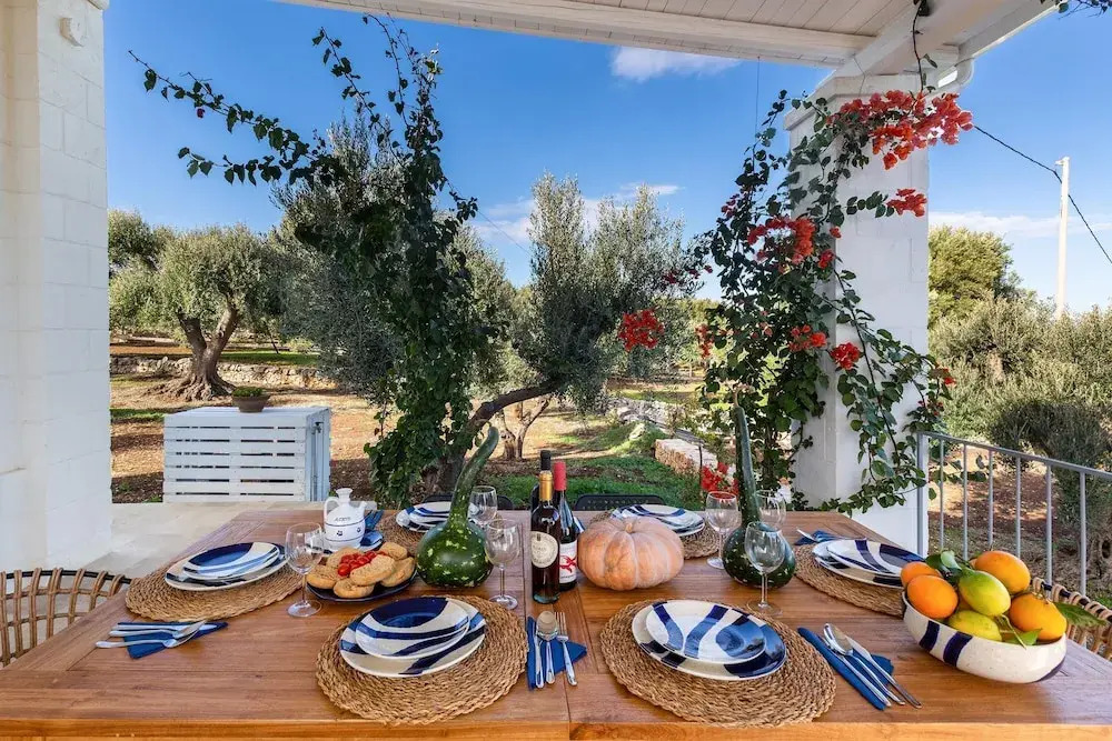 3686 Villa de Bellis by Perle di Puglia