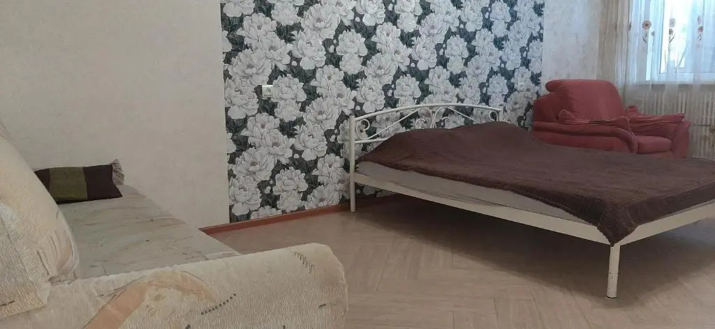 1 к Квартира для 4 человек метро Студенческая