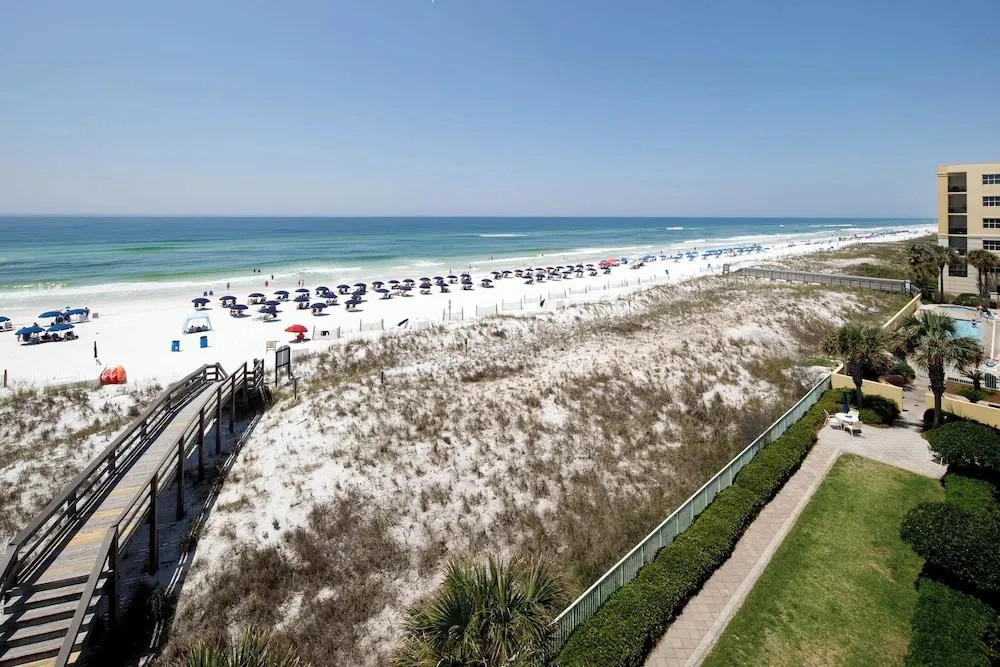 Pelican Isle 401 - Sun, Surf, and Sand