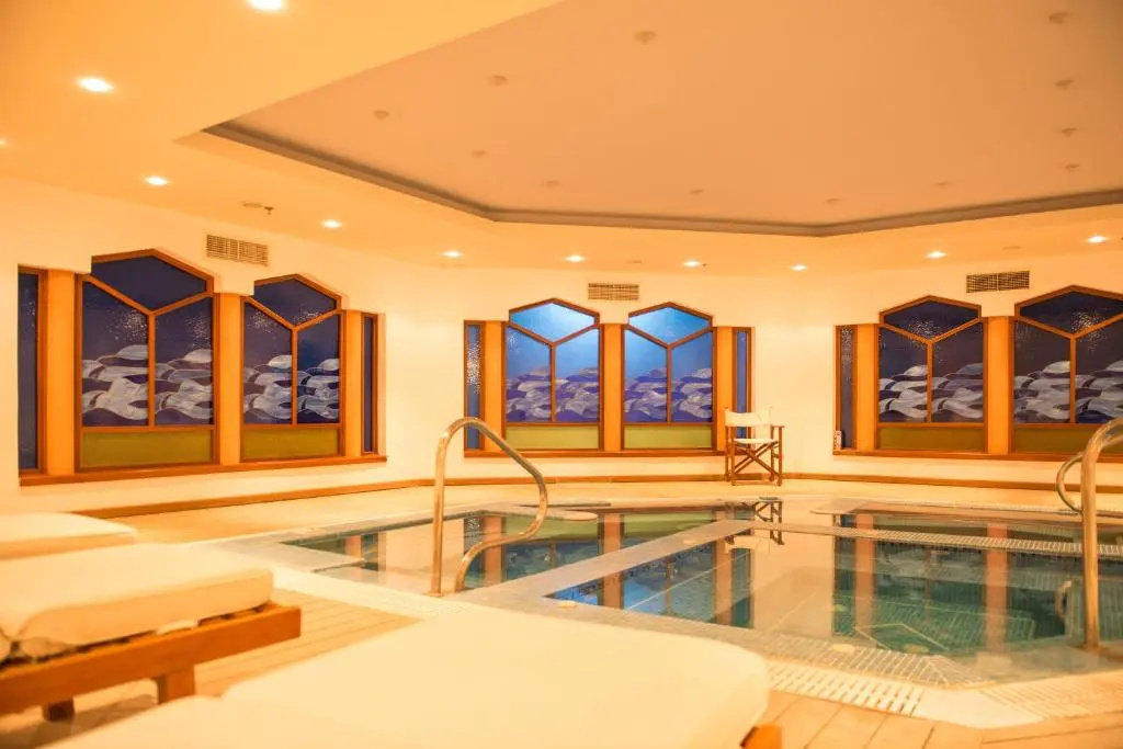 Neptune Luxury Resort