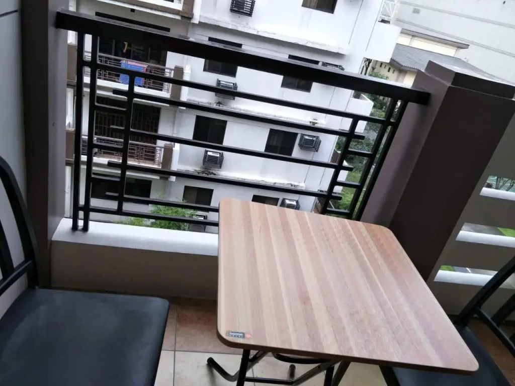 The Redwoods SM Fairview by PreciousGem