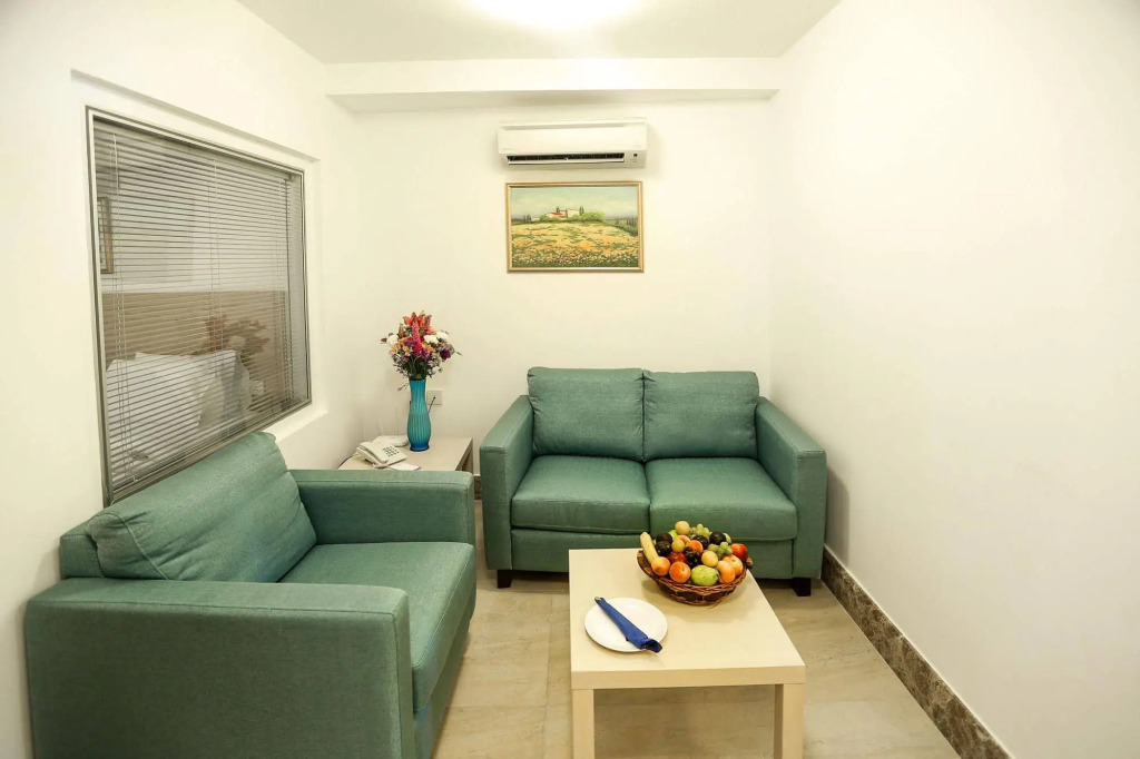 Khuttar Apartment