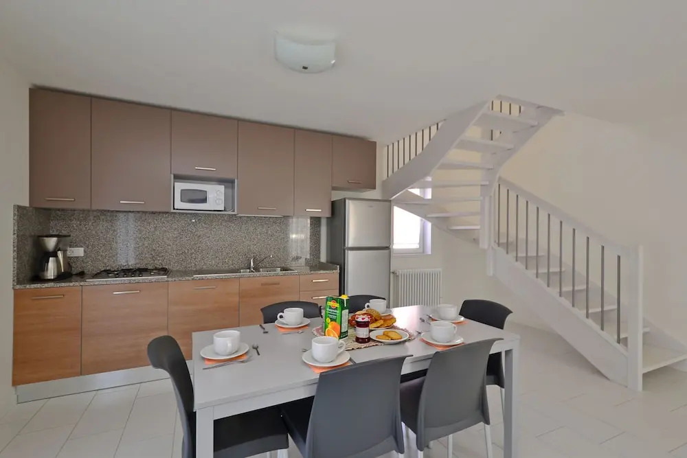 Condominio Bellarosa