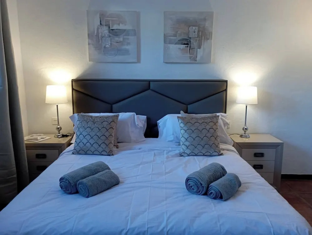 Village house Benahavis