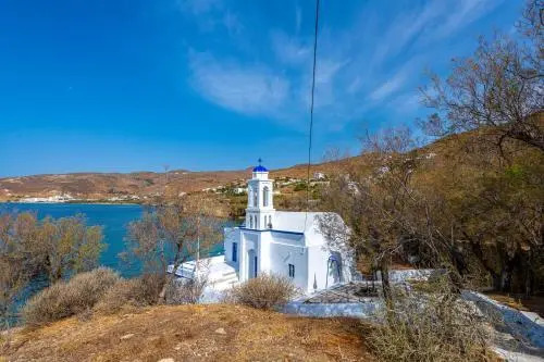 Aparthotel 3 stars Tinos