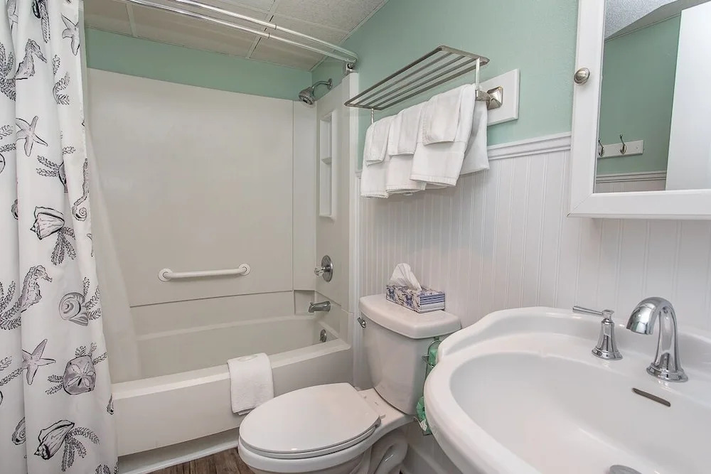 Royal Garden Resort 903 2 Bedroom Condo by RedAwning