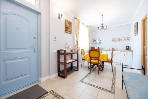 Old City Apartment