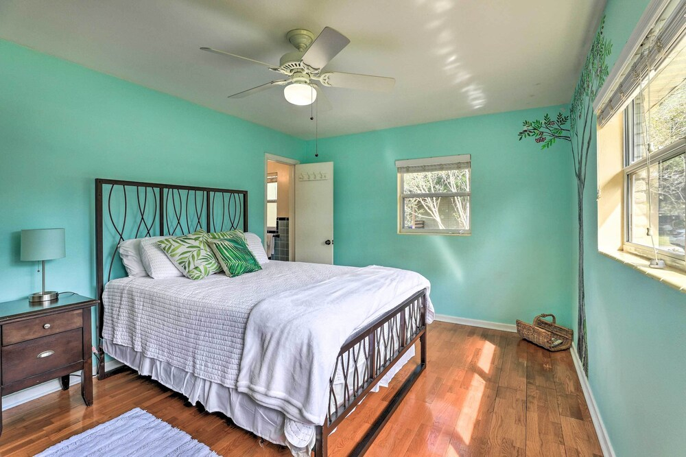 Lakeland Home w/ Large Backyard ~ 1 Mile From Fsc!