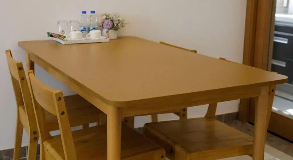 R&F Hotel and Apartment