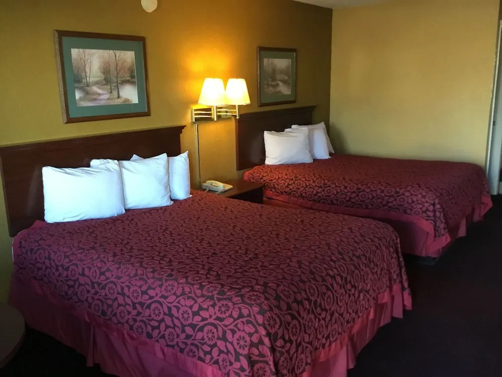 Travel Inn North Little Rock