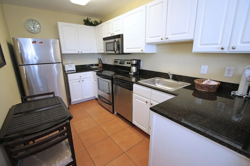 Madeira Bay Resort 512